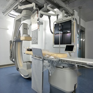 飞利浦uniq fd20大型c臂.jpg